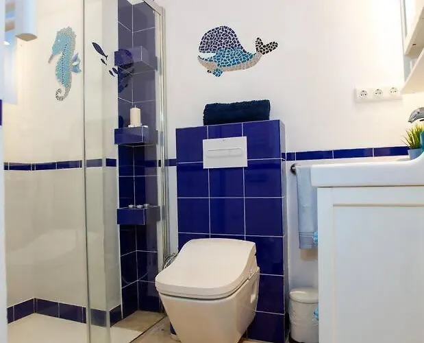 Cadizz - El Faro Del Manteca - Terraza Privada Barrio De La Vina - La Caleta *