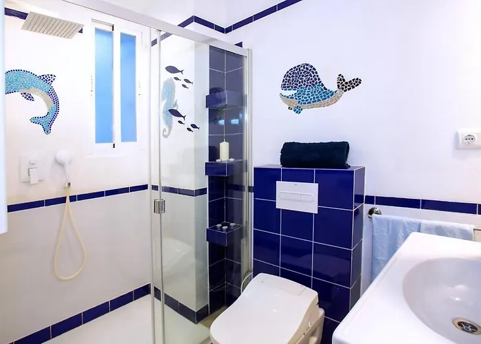 Cadizz - El Faro Del Manteca - Terraza Privada Barrio De La Vina - La Caleta *